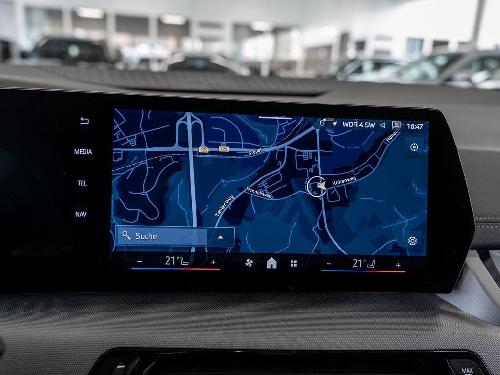 BMW 223d Active Tourer xDrive AHK LED NAVI KAMERA foto 14