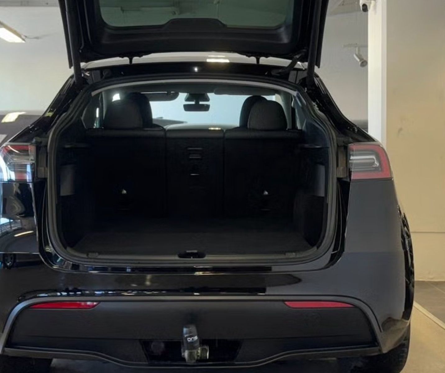 Tesla Model Y RWD foto 12