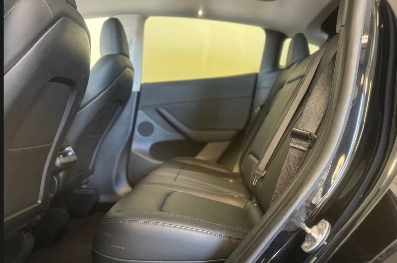 Tesla Model Y RWD foto 7