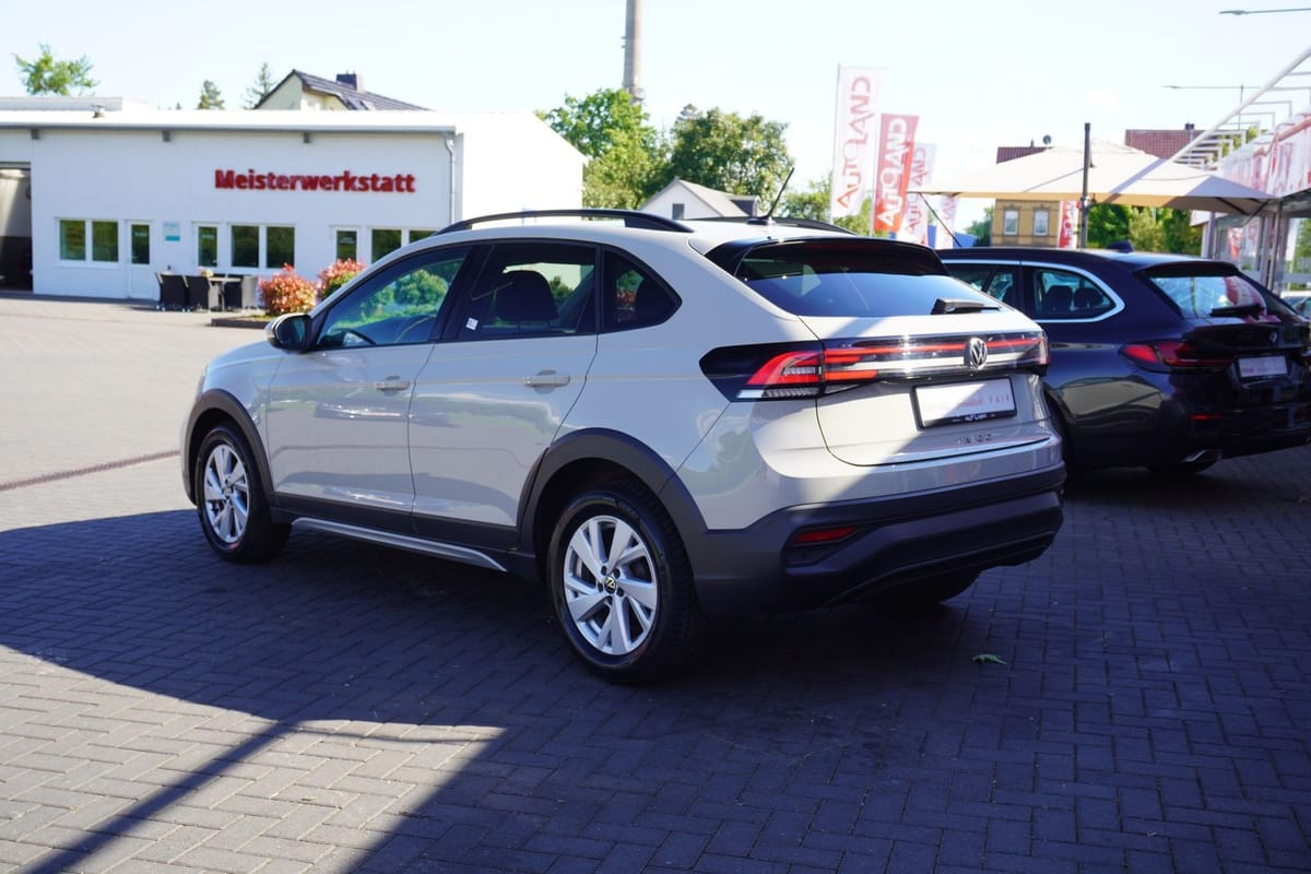 Volkswagen Taigo 1.0 Life LED Navi Sitzheizung Bluetooth foto 3