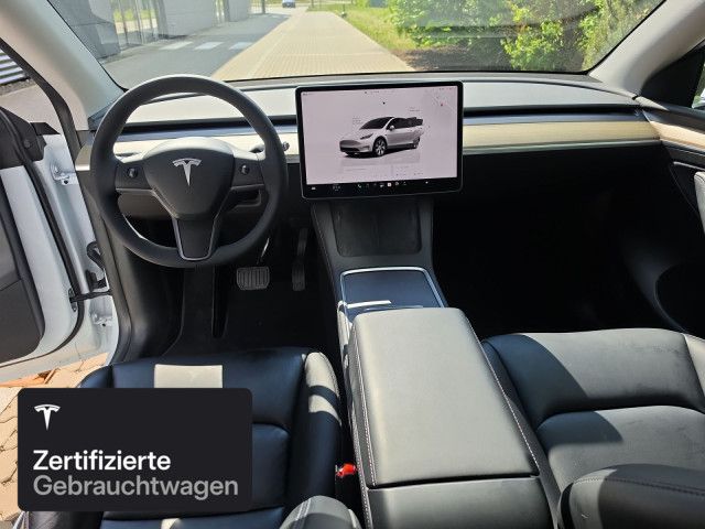 Tesla Model Y Rear-Wheel Drive foto 14