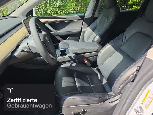 Tesla Model Y Rear-Wheel Drive foto 10