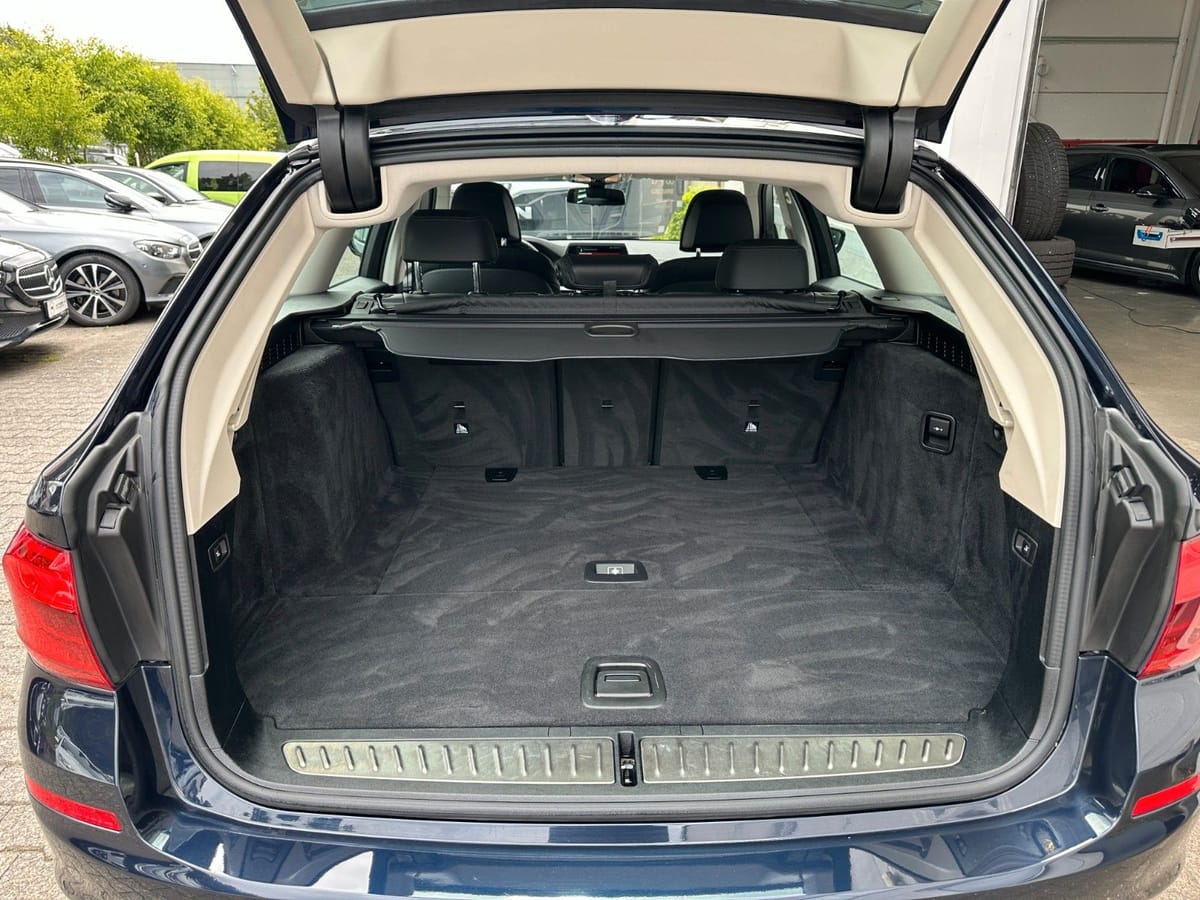 BMW 530dT Luxury xDrive AD.LED HIFI HUD AHK KAMERA foto 12