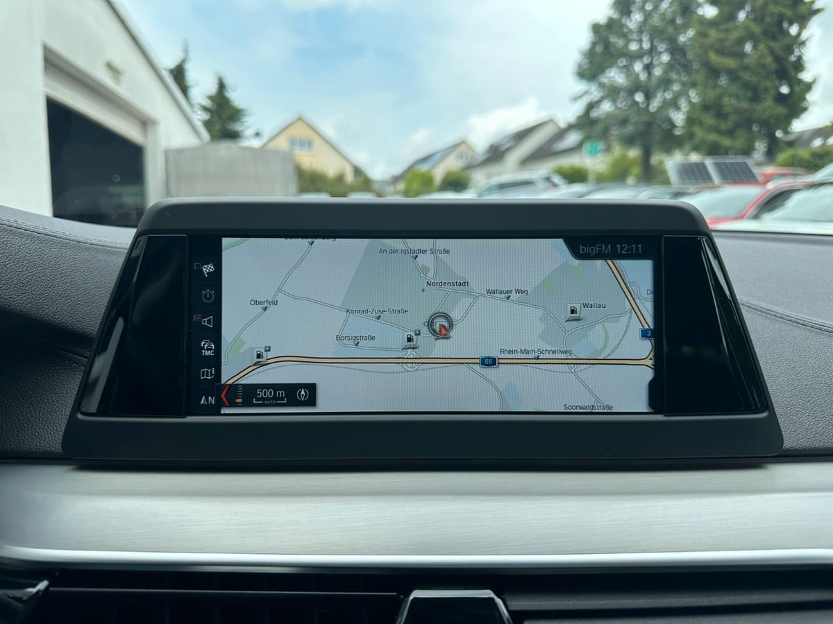 BMW 530dT Luxury xDrive AD.LED HIFI HUD AHK KAMERA foto 20