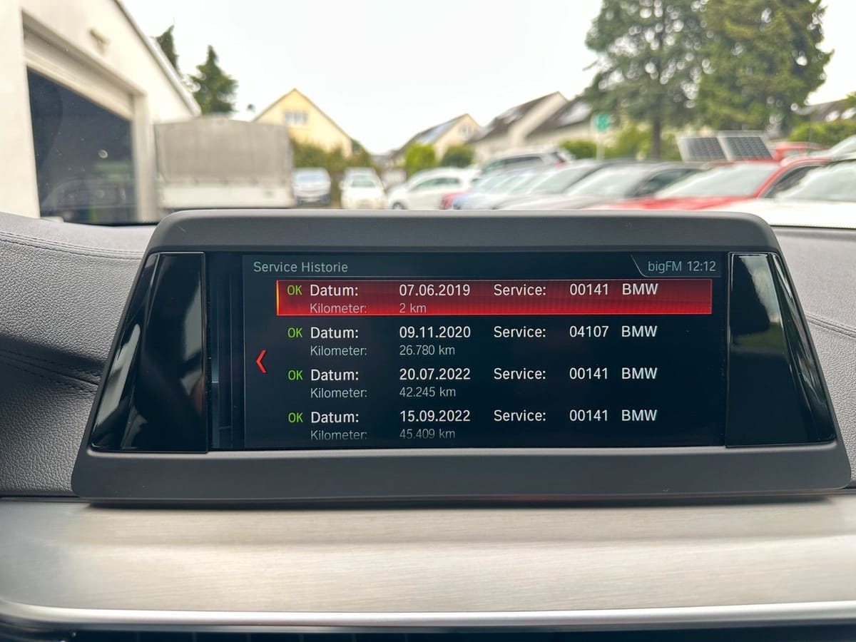 BMW 530dT Luxury xDrive AD.LED HIFI HUD AHK KAMERA foto 23