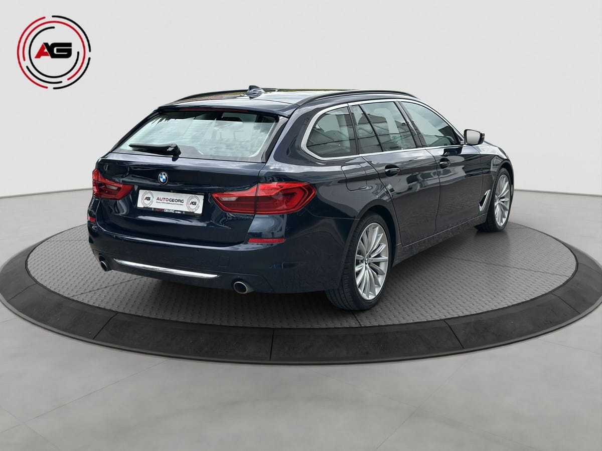 BMW 530dT Luxury xDrive AD.LED HIFI HUD AHK KAMERA foto 5