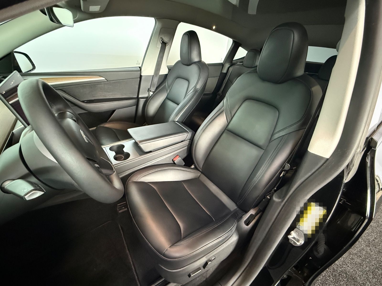 Tesla Model Y Performance Long-Range  FSD AMD Ryzen foto 14