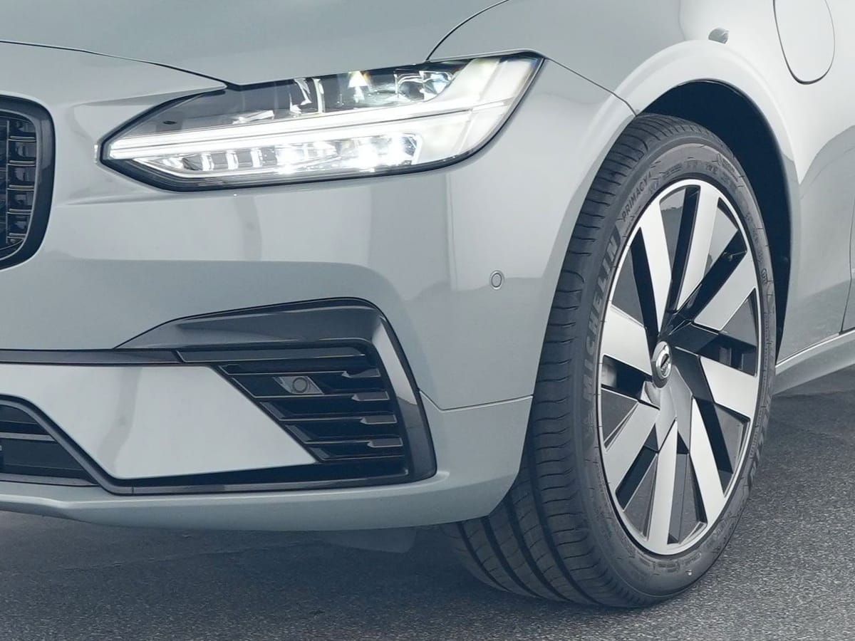 Volvo V90 T6 Plus Dark Plug-In Hybrid Head-up 360° foto 2
