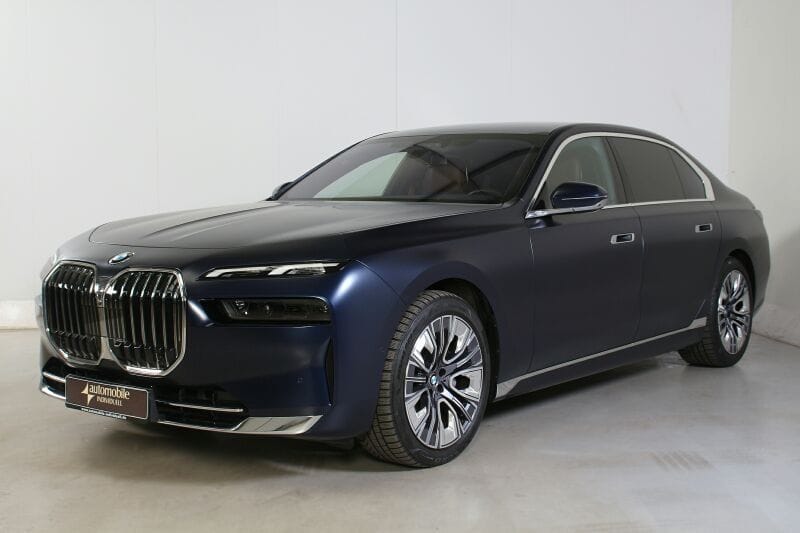 BMW 740d xDr Individual UVP172439.-. Fond Entertain. foto 2
