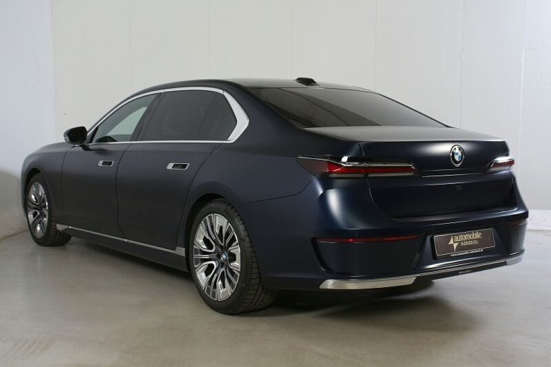 BMW 740d xDr Individual UVP172439.-. Fond Entertain. foto 4