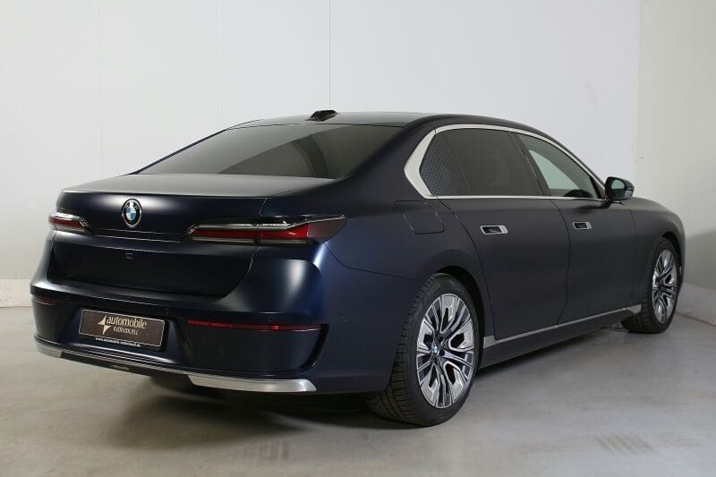 BMW 740d xDr Individual UVP172439.-. Fond Entertain. foto 5