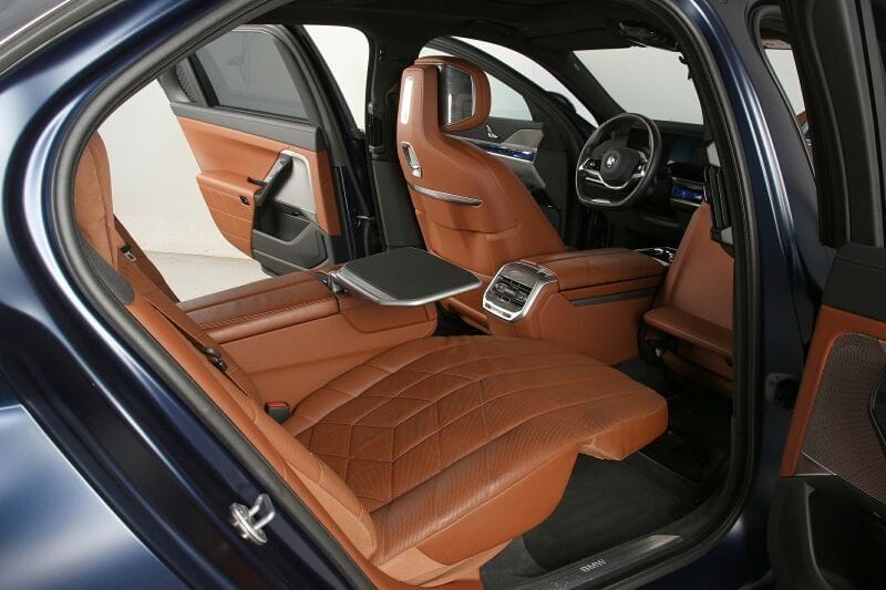 BMW 740d xDr Individual UVP172439.-. Fond Entertain. foto 8