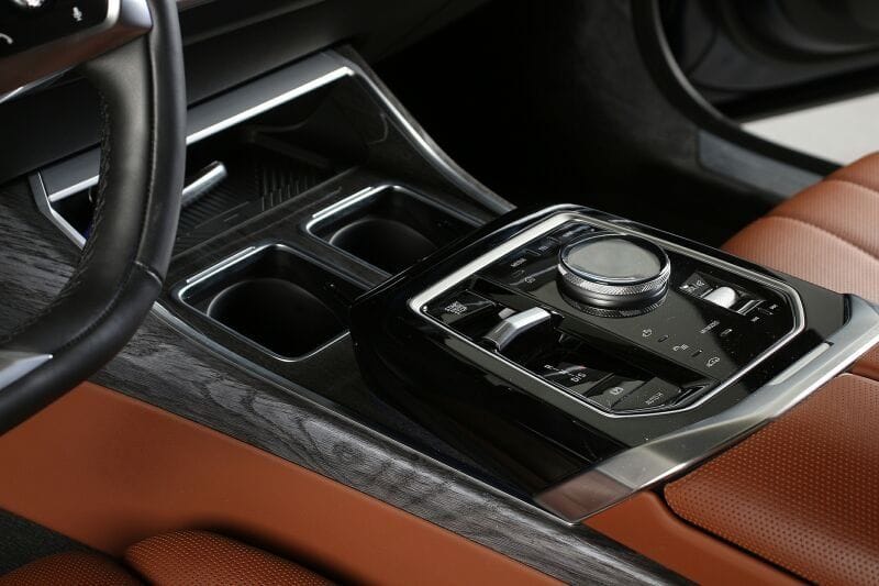 BMW 740d xDr Individual UVP172439.-. Fond Entertain. foto 9