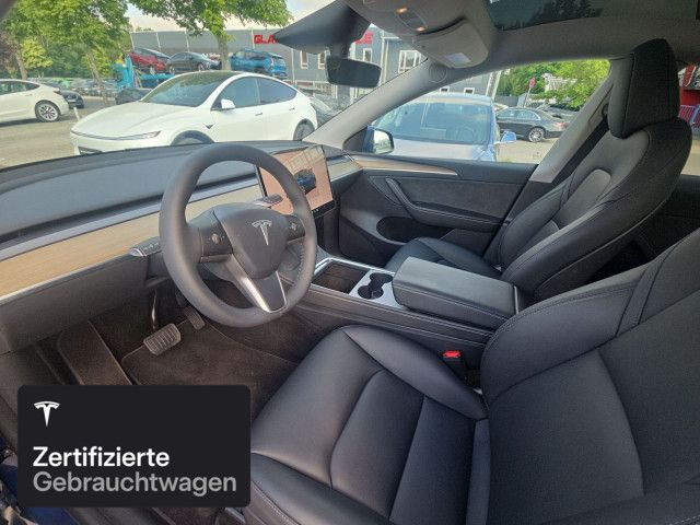 Tesla Model Y Long Range AWD foto 11