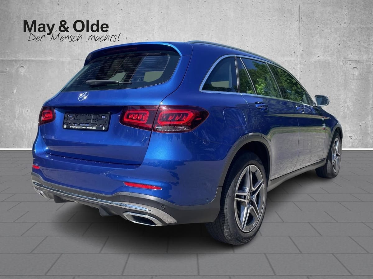 Mercedes-Benz GLC 300 d AMG 4Matic Sportpaket AHK-klappbar AH foto 3