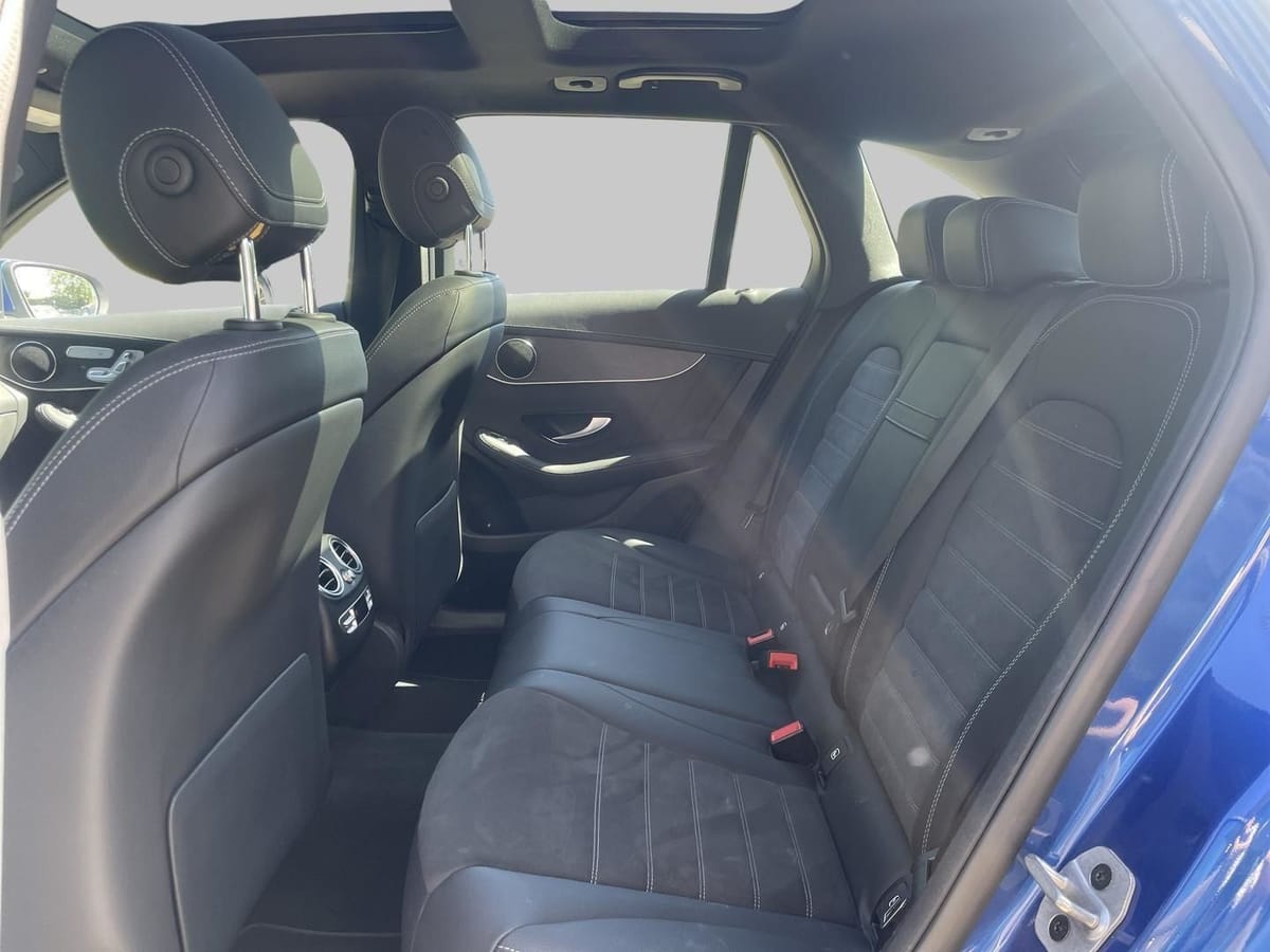 Mercedes-Benz GLC 300 d AMG 4Matic Sportpaket AHK-klappbar AH foto 8