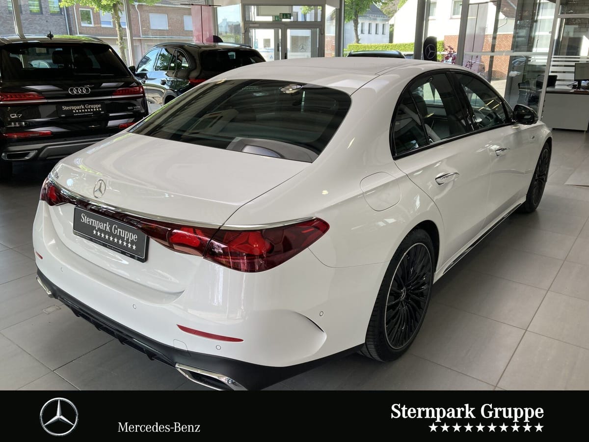 Mercedes-Benz E 300 e AMG Adv.+,Airmat,HA-Lenk,Leder,Night,20" foto 4