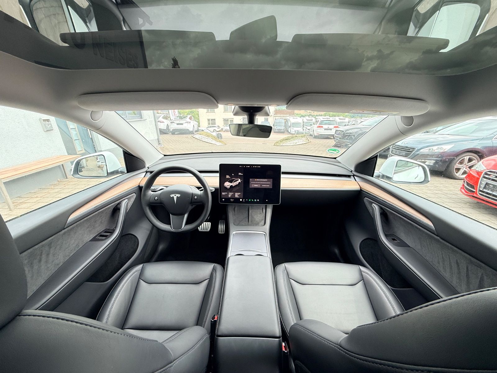 Tesla Model Y Performance | *AHK* | *1.Hand* | RYZEN foto 16