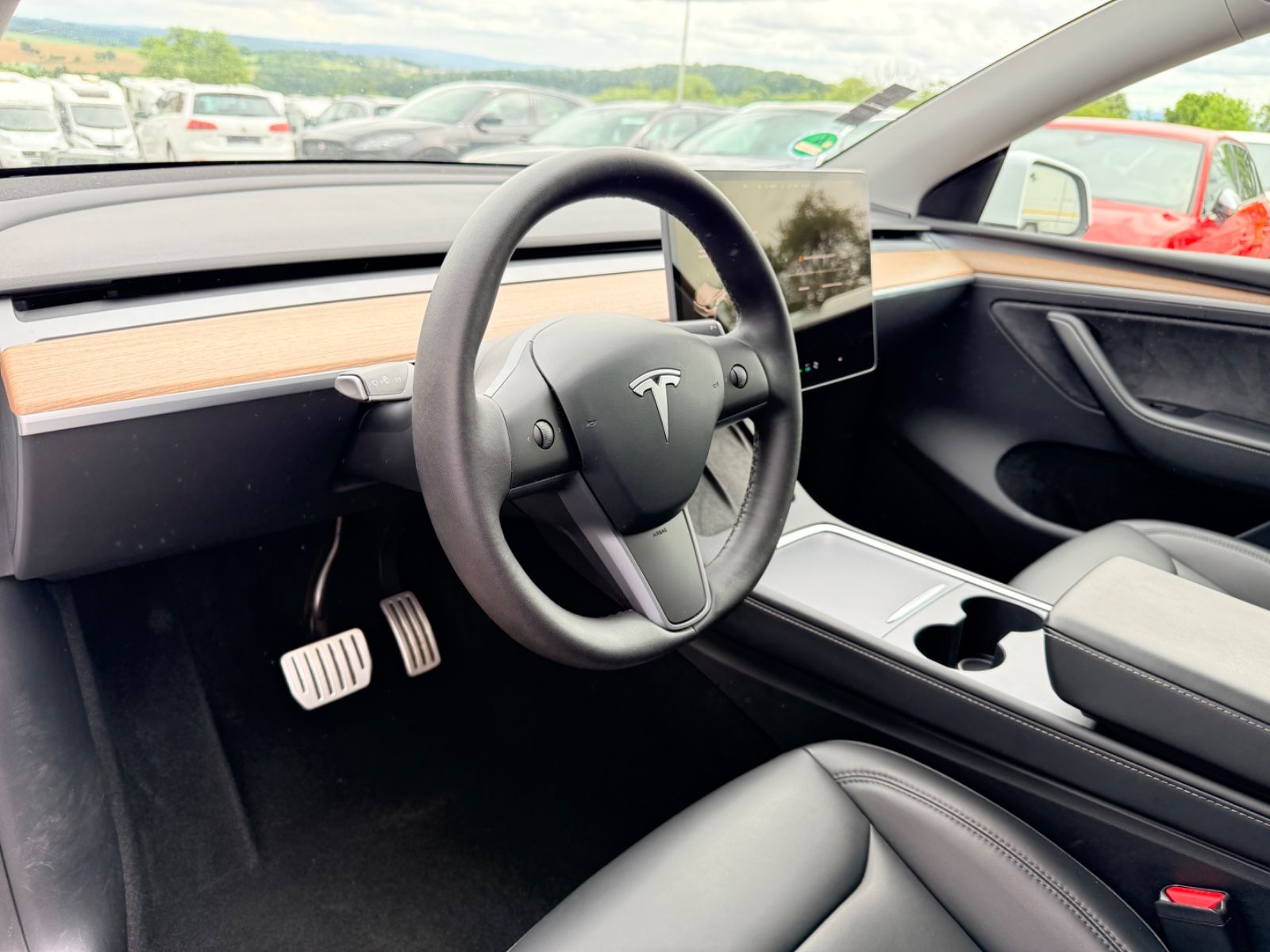 Tesla Model Y Performance | *AHK* | *1.Hand* | RYZEN foto 9
