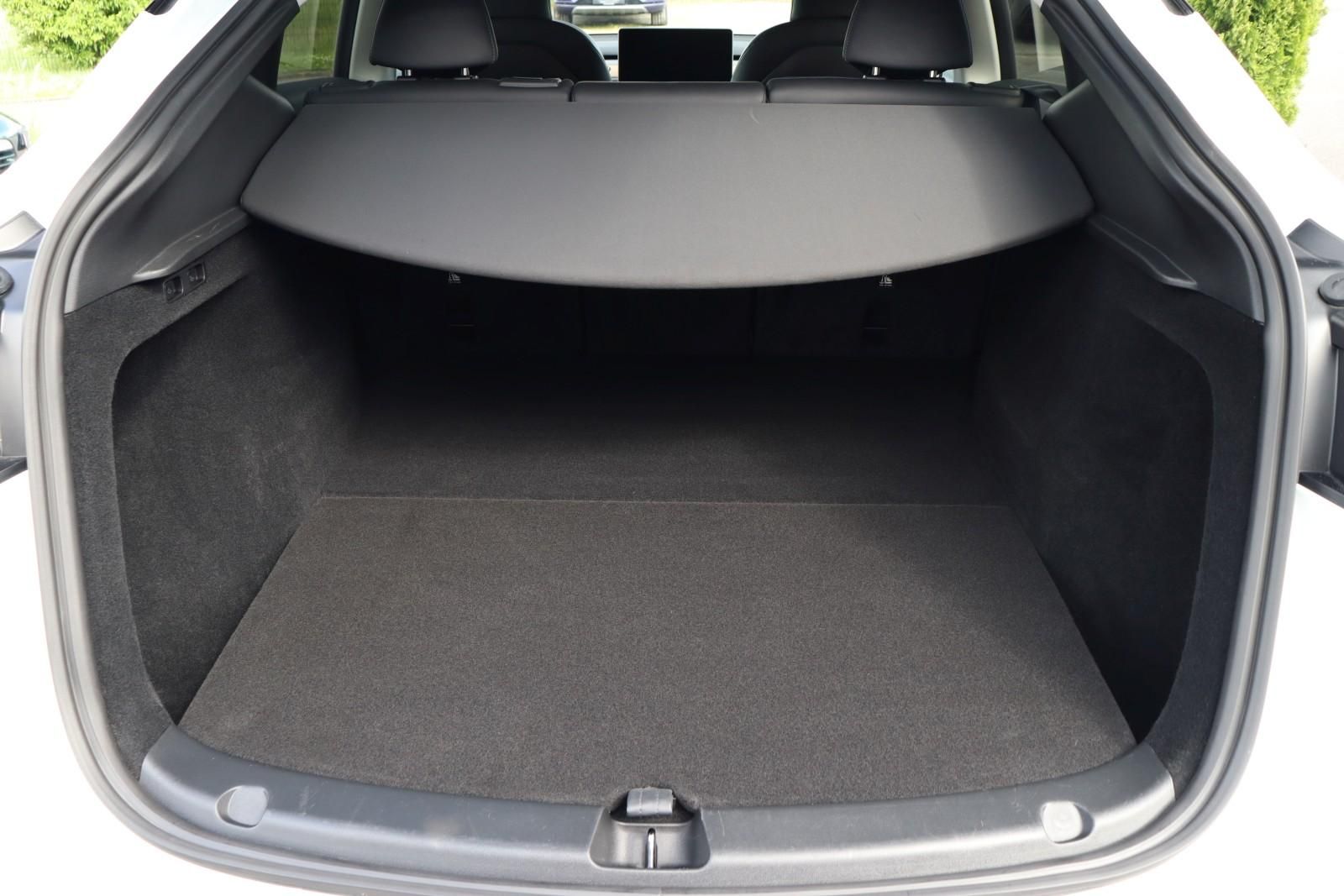 Tesla Model Y Long Range AWD +1.HAND+AHK+MWST+92,2%SOH foto 15