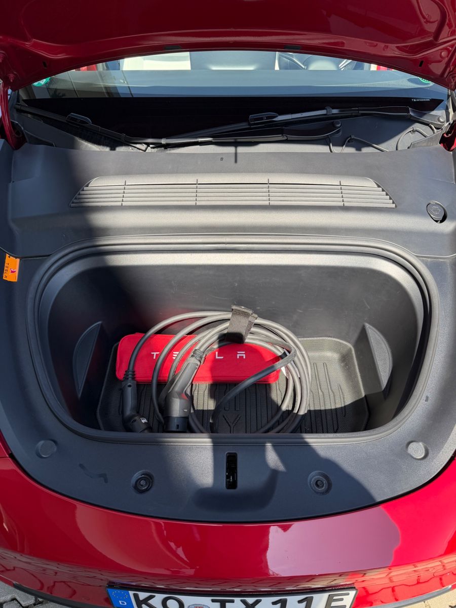 Tesla Model Y Long Range AWD AccBoost KW V3 foto 2