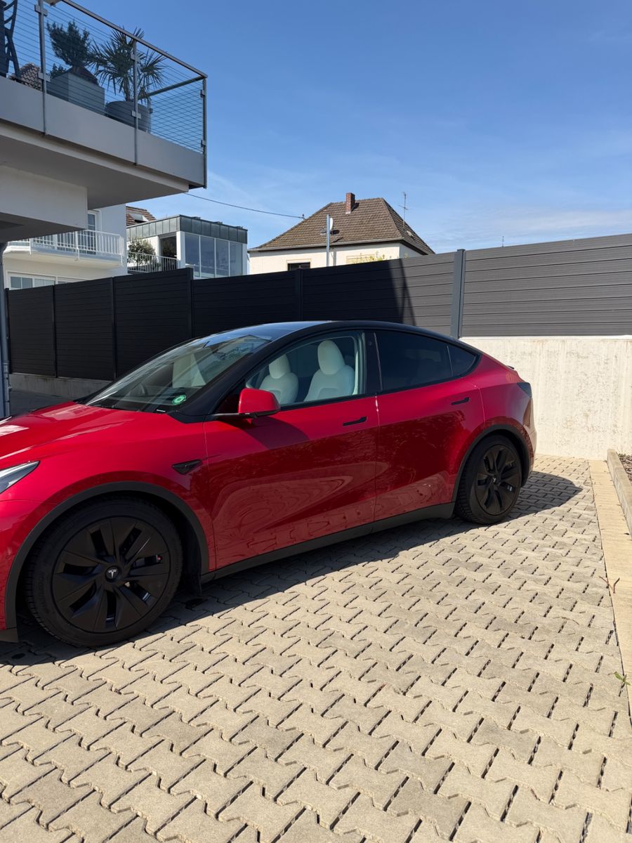 Tesla Model Y Long Range AWD AccBoost KW V3 foto 13