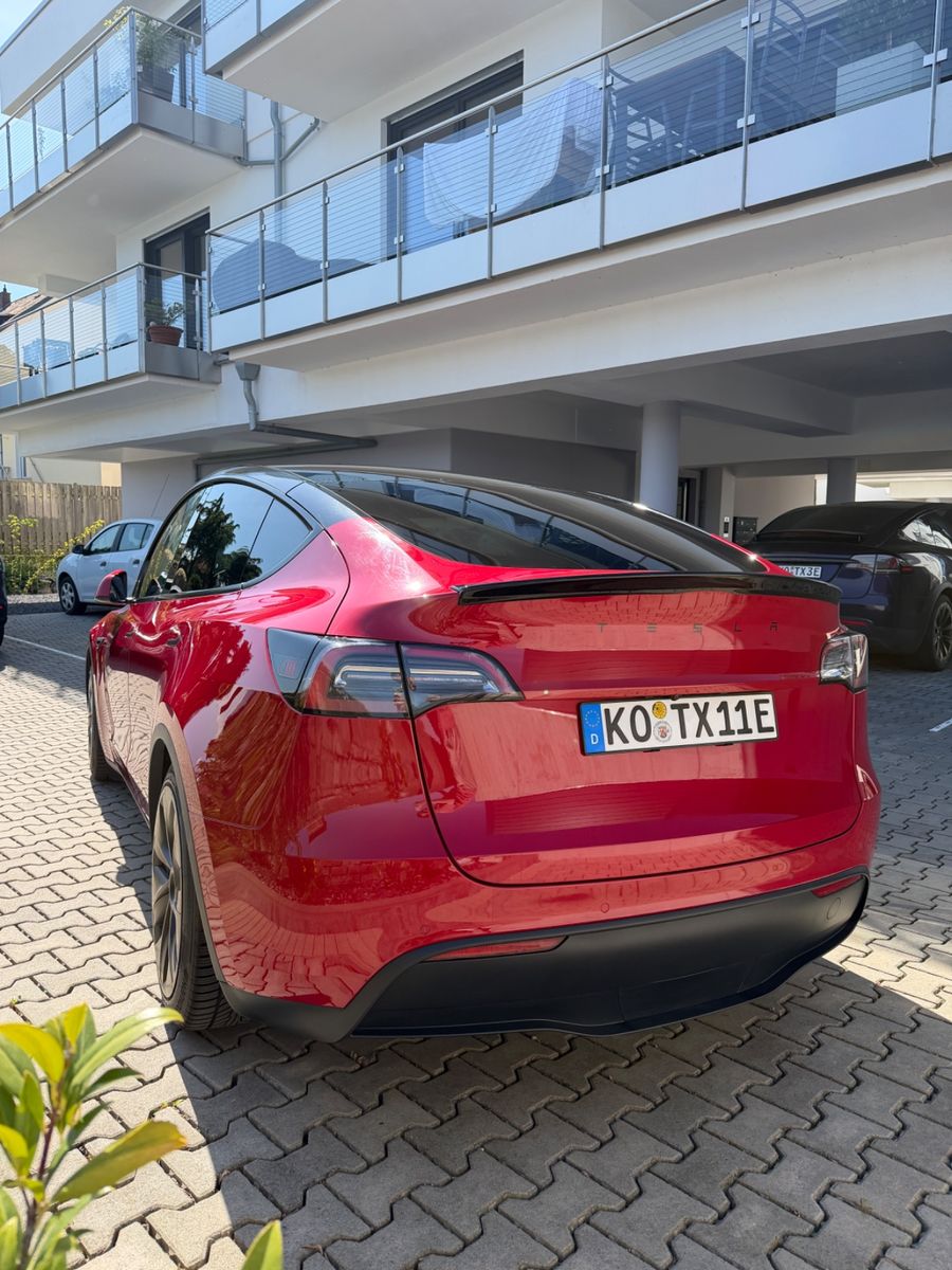 Tesla Model Y Long Range AWD AccBoost KW V3 foto 14
