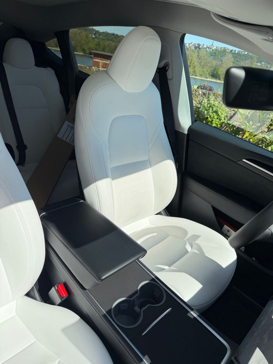 Tesla Model Y Long Range AWD AccBoost KW V3 foto 8
