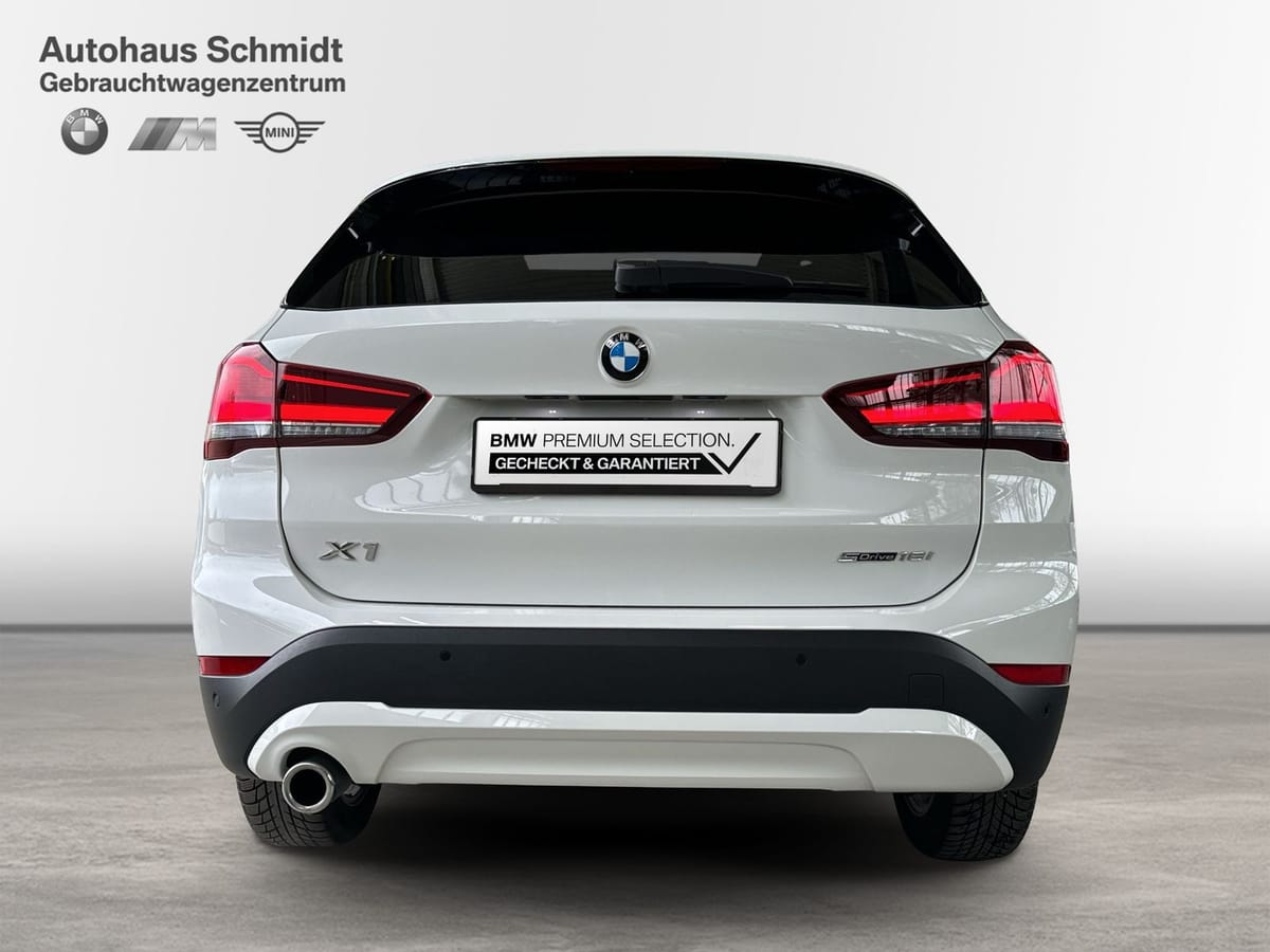 BMW X1 sDrive18i Advantage Navi DAB LED Pano Parkin foto 3
