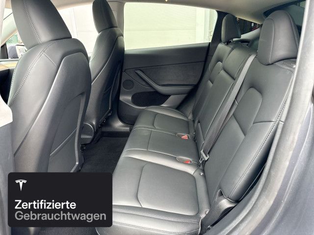 Tesla Model Y Rear-Wheel Drive foto 12