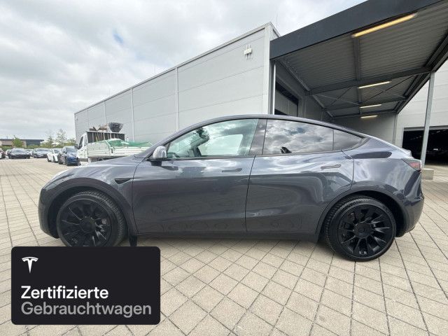 Tesla Model Y Rear-Wheel Drive foto 4