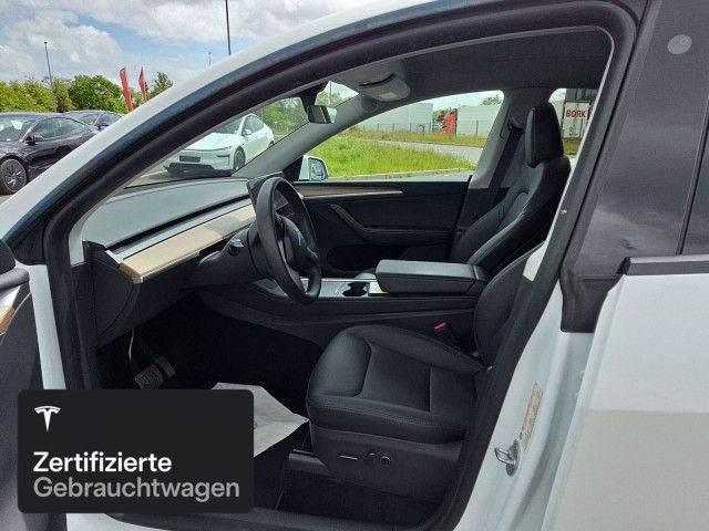Tesla Model Y Long Range AWD foto 11