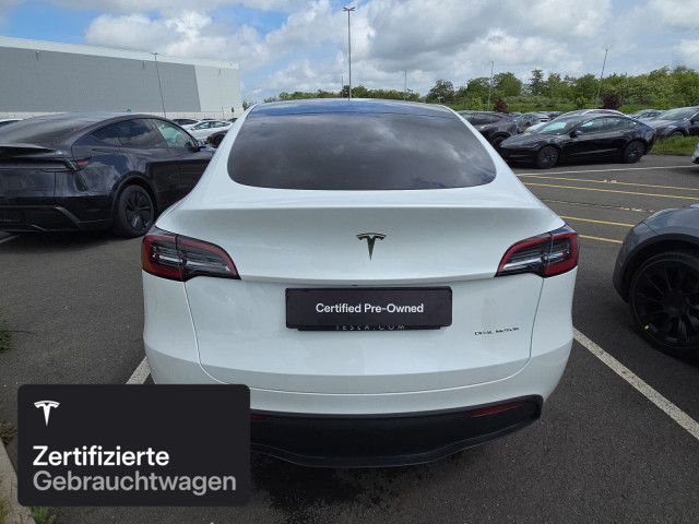 Tesla Model Y Long Range AWD foto 6
