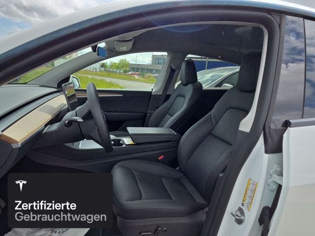 Tesla Model Y Long Range AWD foto 10