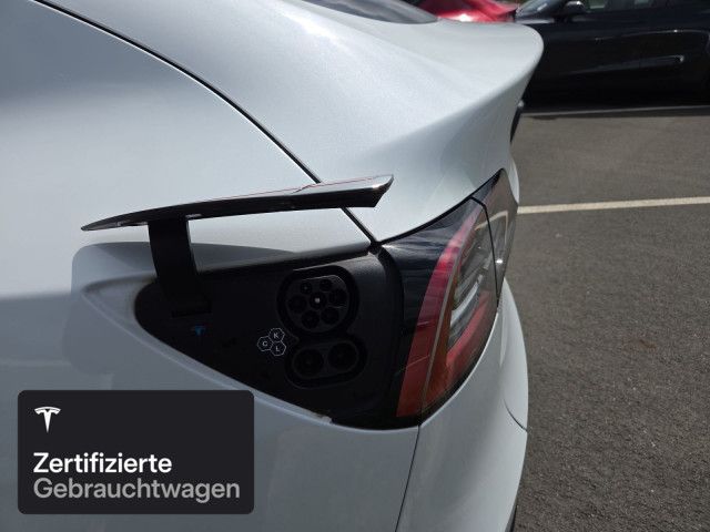 Tesla Model Y Rear-Wheel Drive foto 19
