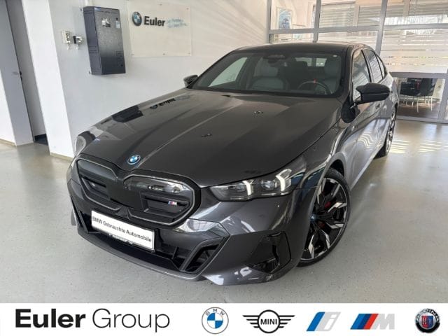 BMW i5 M60 xDrive Lim Pano Navi Komfortsitze LED HiF
