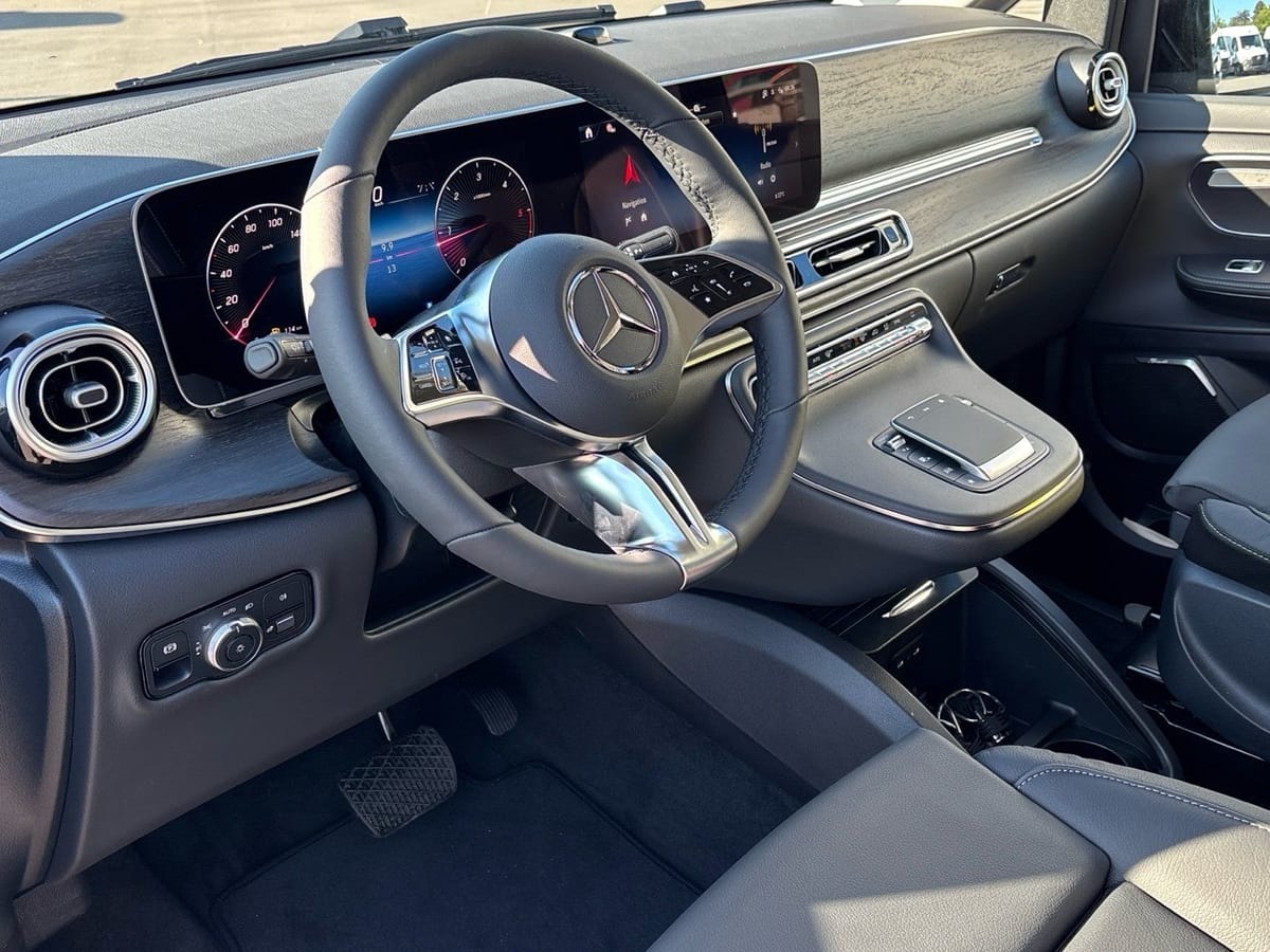 Mercedes-Benz V 220 d Avantgarde lang LED Distr. 360° AHK 9G foto 12