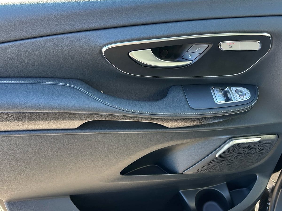 Mercedes-Benz V 220 d Avantgarde lang LED Distr. 360° AHK 9G foto 15