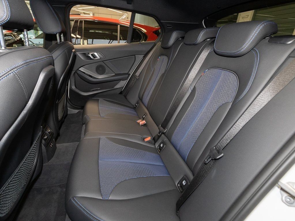 BMW 118i A M Sport RFK NAVI LED Sound Syst. PDC V+H foto 12