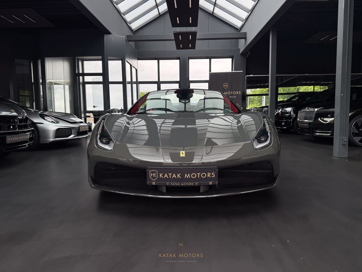 Ferrari 488 Spider V8/LIFT/LED/KAMERA/PDC/VOLL-KARBON foto 2