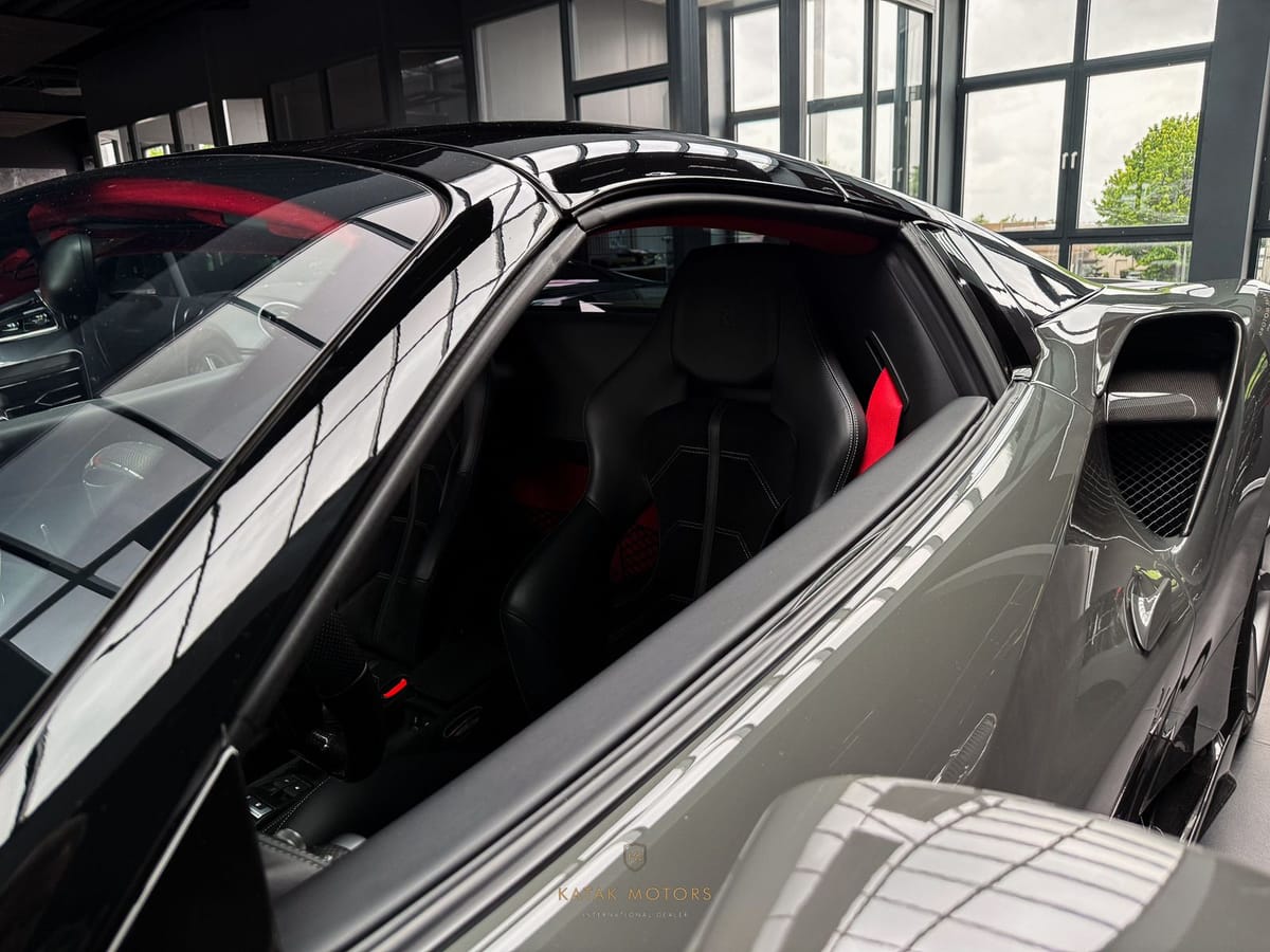 Ferrari 488 Spider V8/LIFT/LED/KAMERA/PDC/VOLL-KARBON foto 15