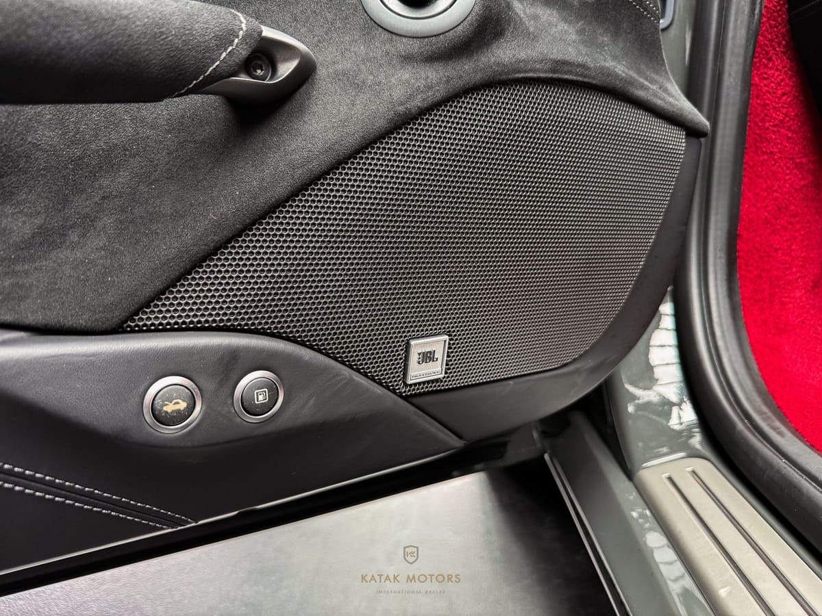 Ferrari 488 Spider V8/LIFT/LED/KAMERA/PDC/VOLL-KARBON foto 19