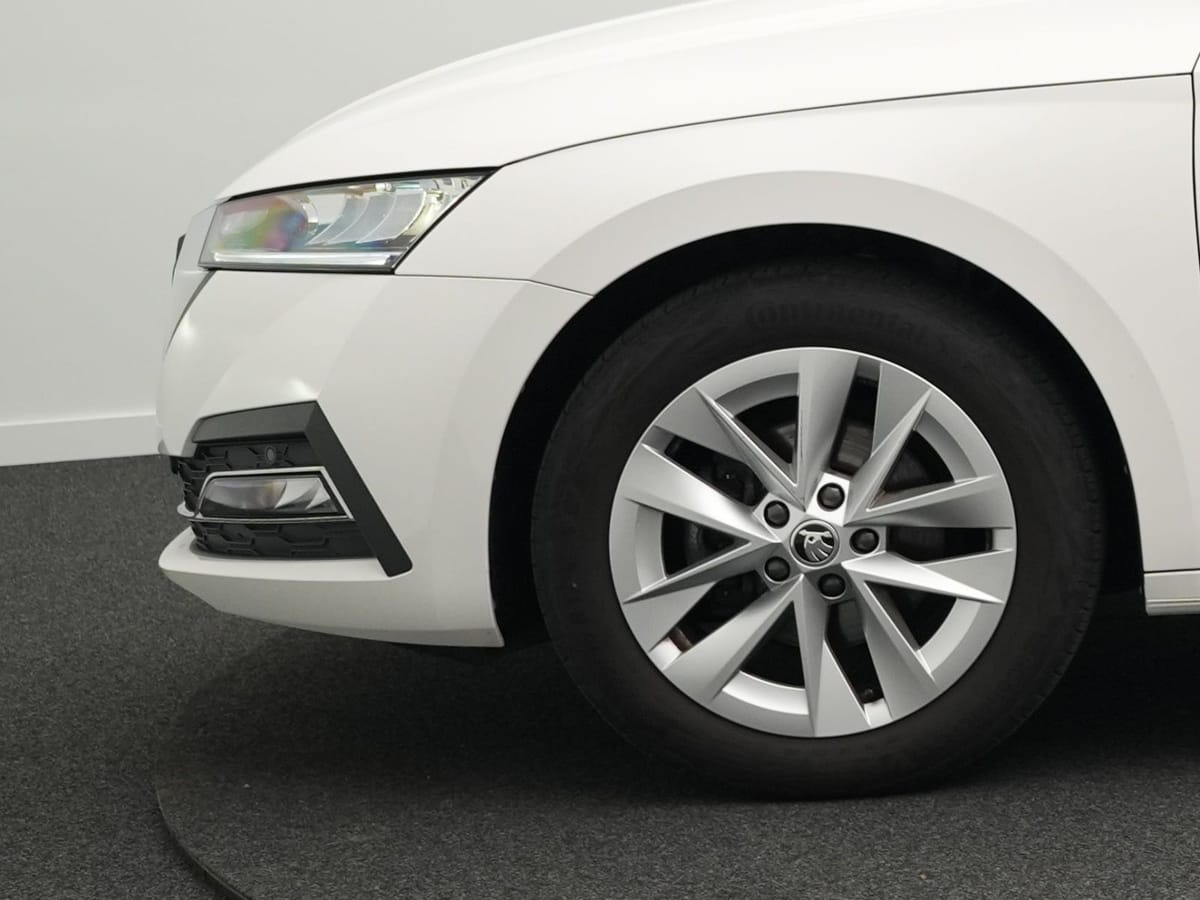 Skoda Octavia Combi Style 1,5 TSI AHK LED HdUp 17 foto 17