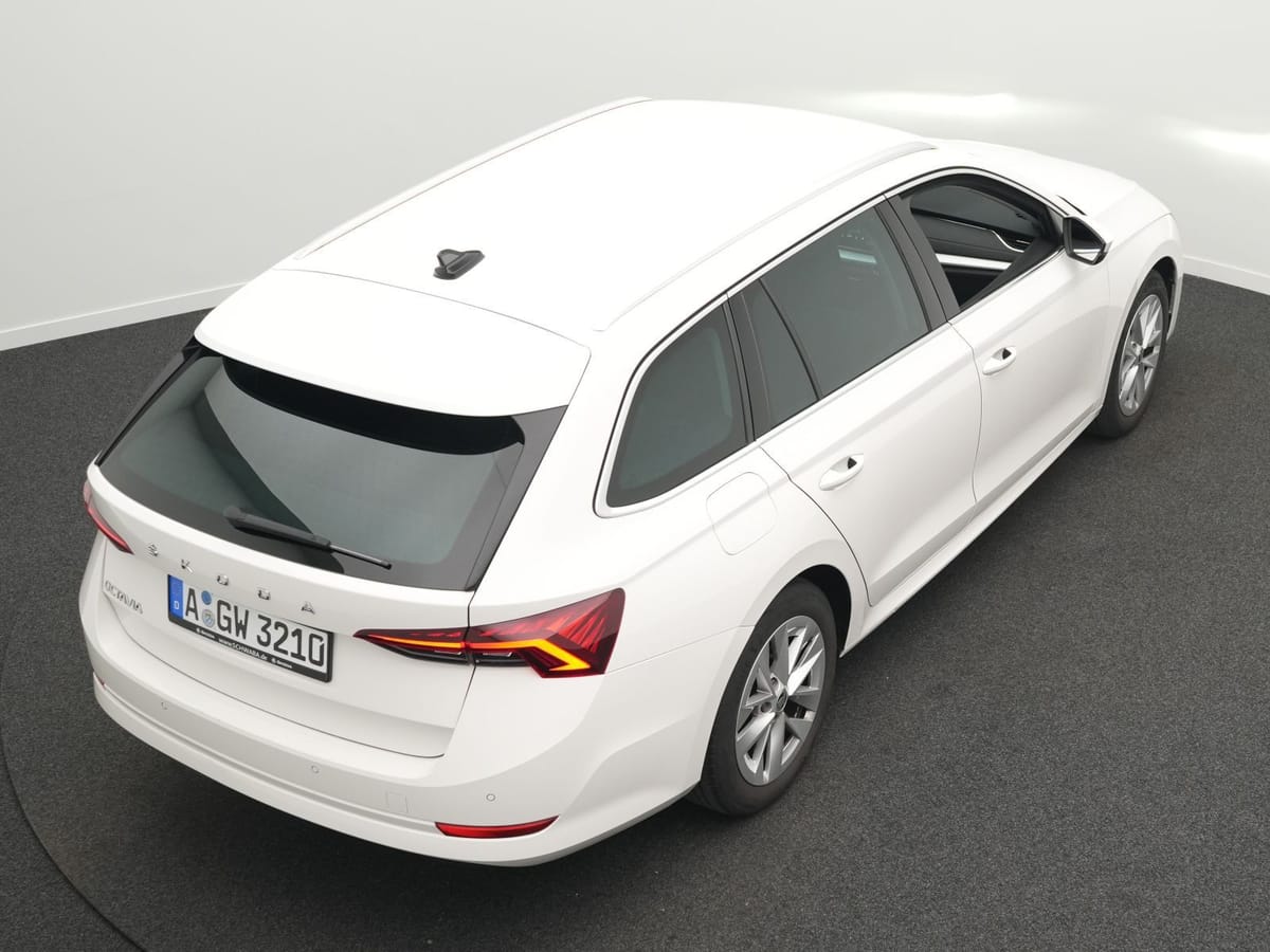 Skoda Octavia Combi Style 1,5 TSI AHK LED HdUp 17 foto 21