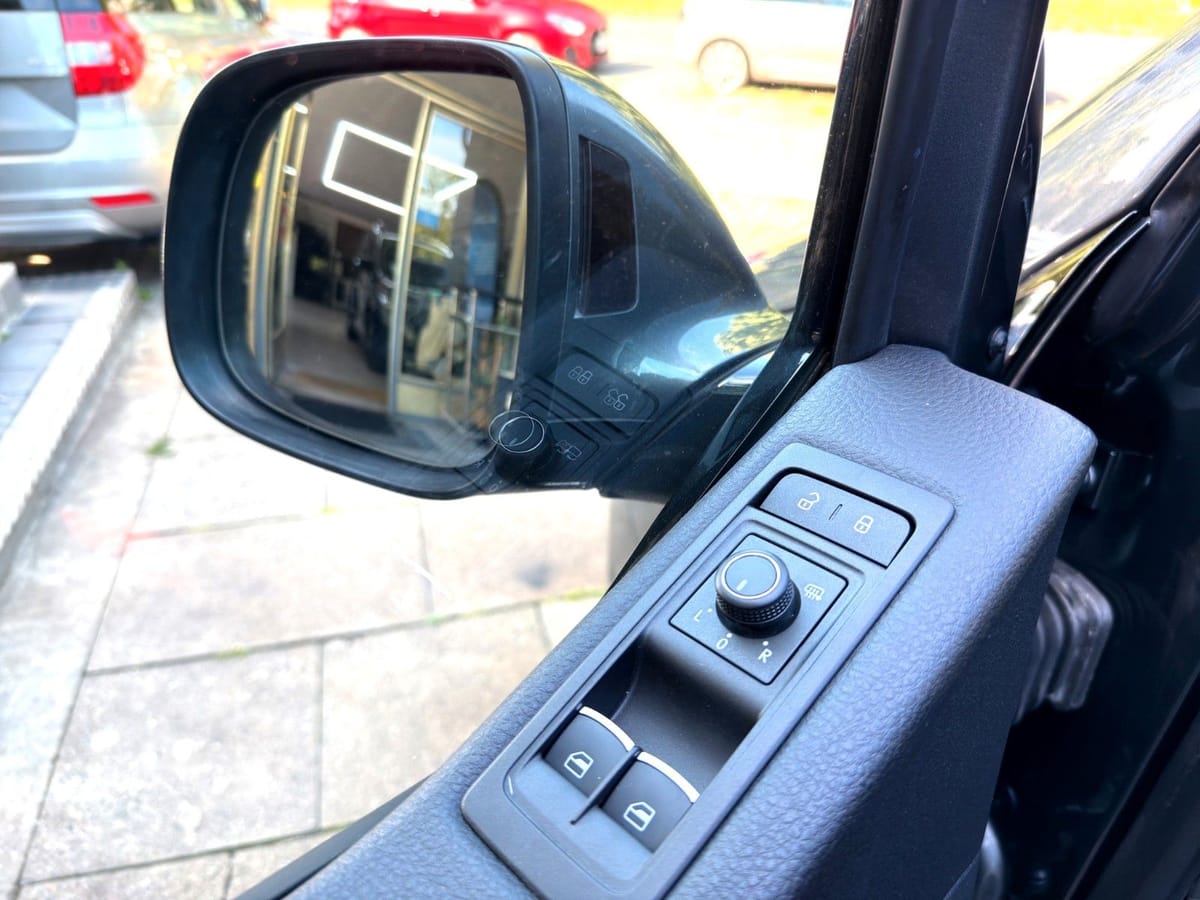 Volkswagen T6 Multivan 2,0 TDI Highline 4M Autom 2xel.Tür foto 13