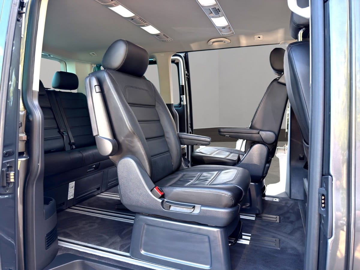 Volkswagen T6 Multivan 2,0 TDI Highline 4M Autom 2xel.Tür foto 18