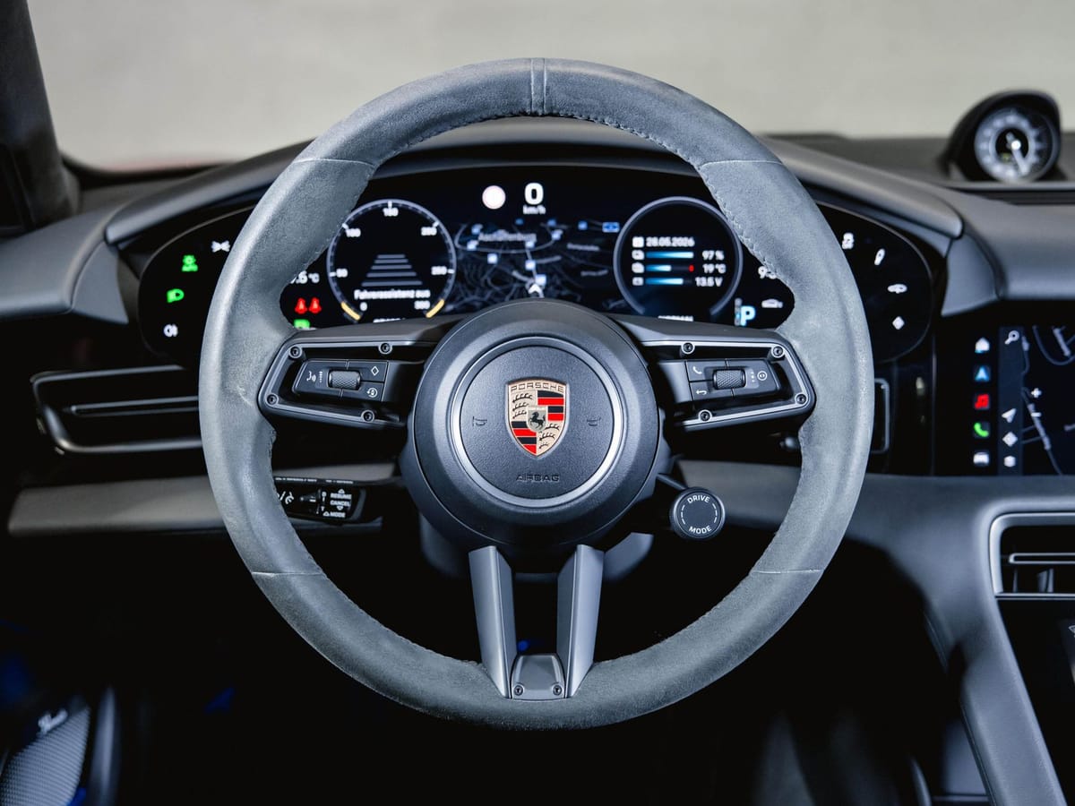 Porsche Taycan Turbo S Sport Design Paket Carbon Head-Up foto 18