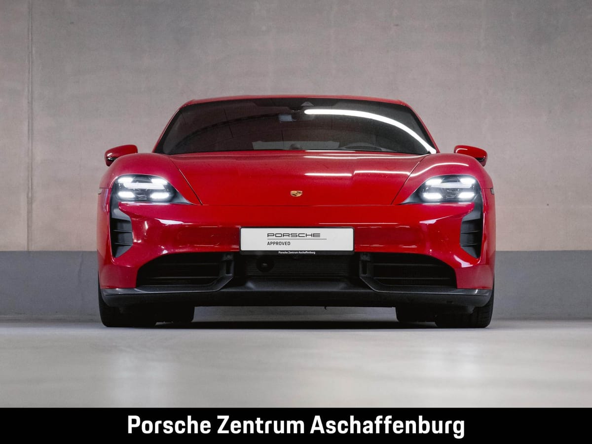 Porsche Taycan Turbo S Sport Design Paket Carbon Head-Up foto 4