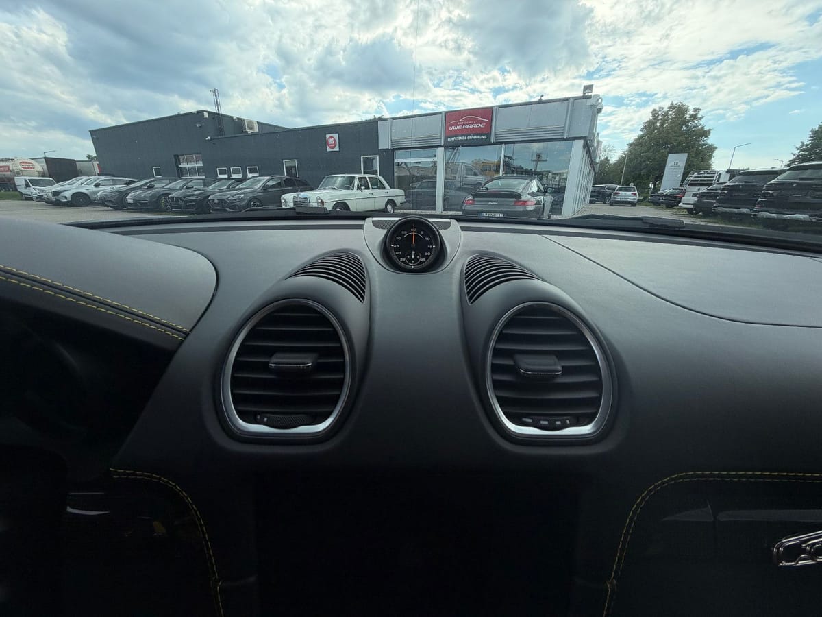 Porsche Cayman GT4 Clubsport CeramicBrake Approved 05/29 foto 22