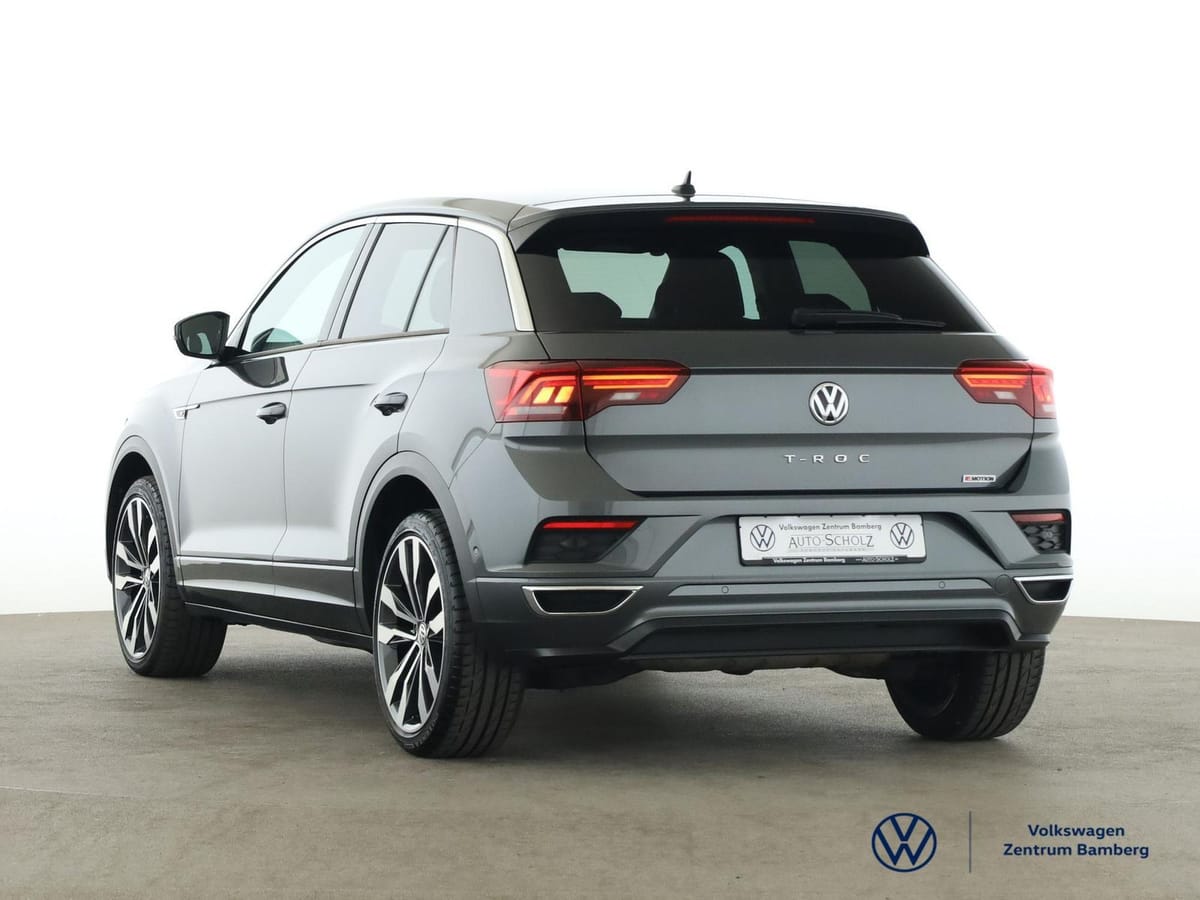 Volkswagen T-Roc 2.0TSI 4MOTION Sport DSG R-LINE PARKASSIST foto 4